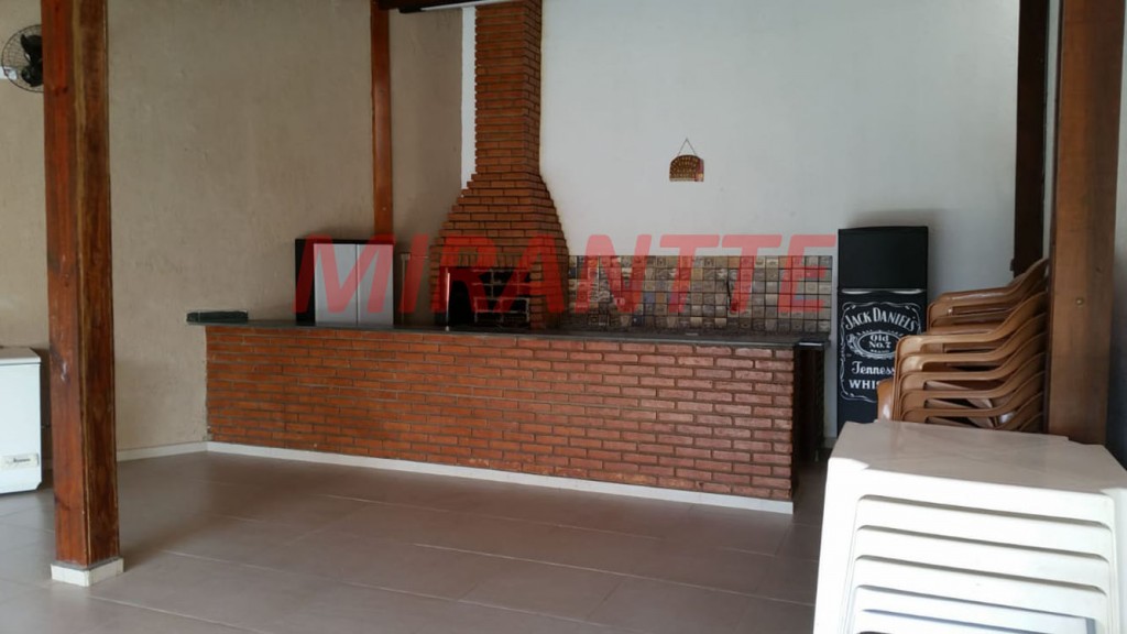 Cond. fechado de 60m² com 2 quartos em Pedra Branca