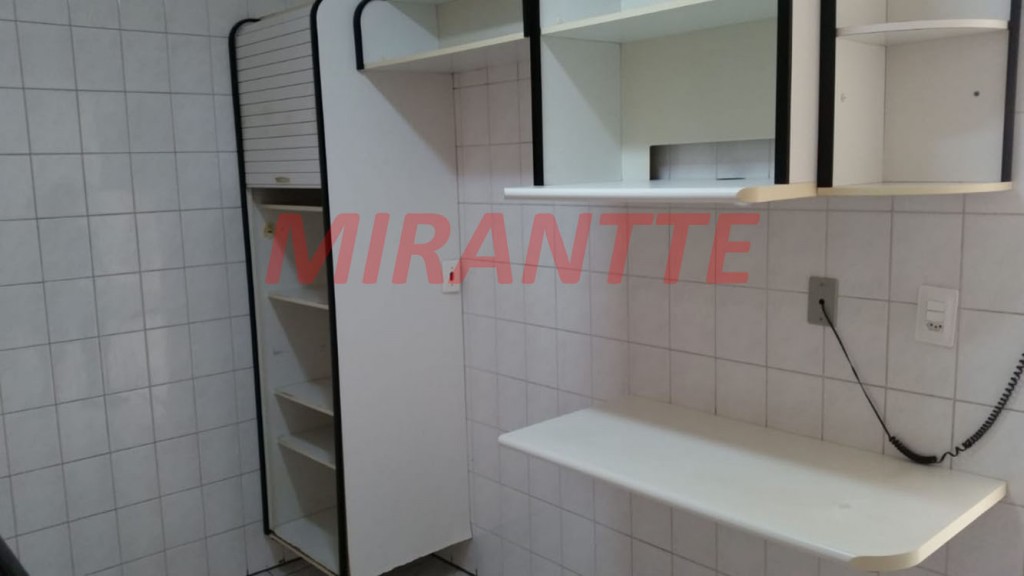 Cond. fechado de 60m² com 2 quartos em Pedra Branca