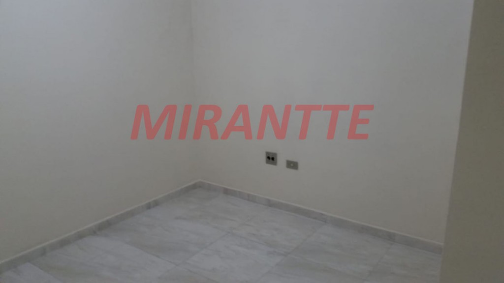 Cond. fechado de 60m² com 2 quartos em Pedra Branca