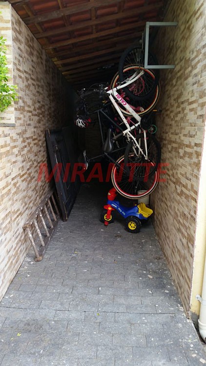 Cond. fechado de 60m² com 2 quartos em Pedra Branca