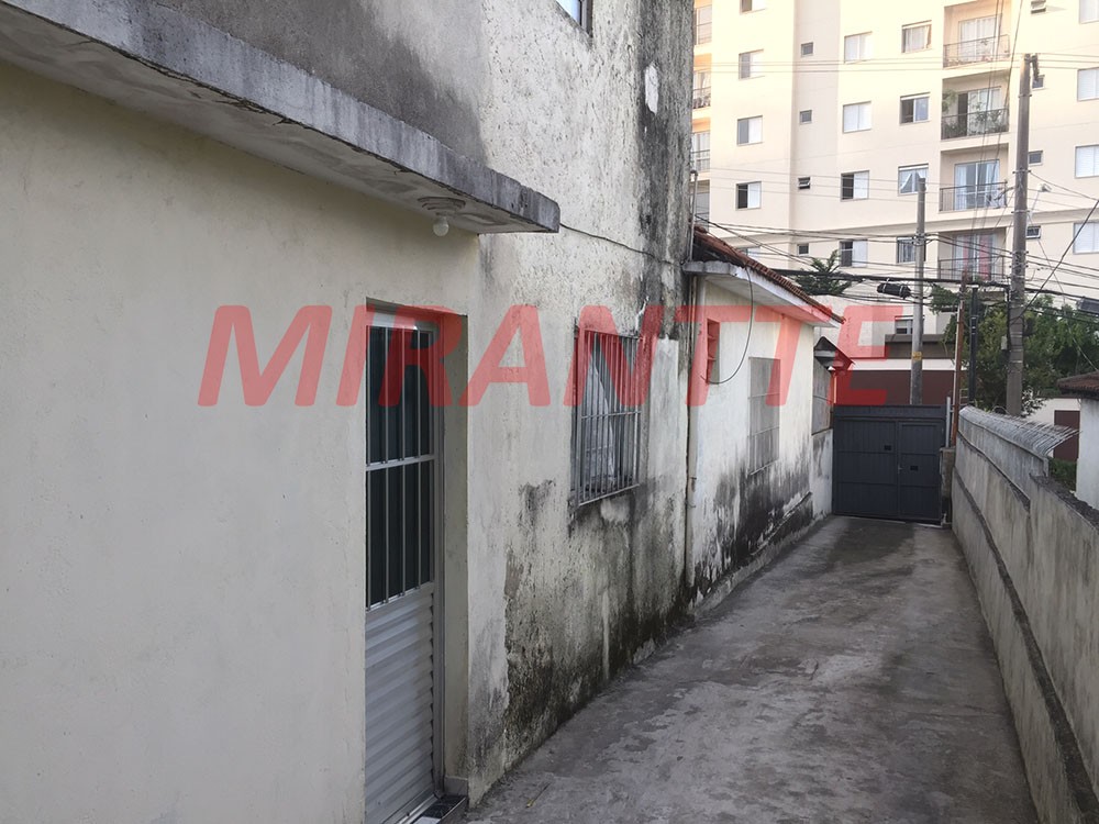 Sobrado de 300m² com 5 quartos em Vila Gustavo