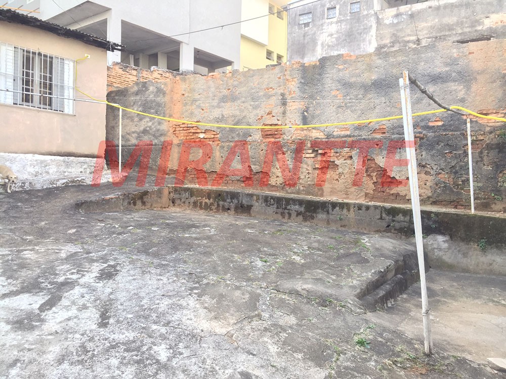 Sobrado de 300m² com 5 quartos em Vila Gustavo