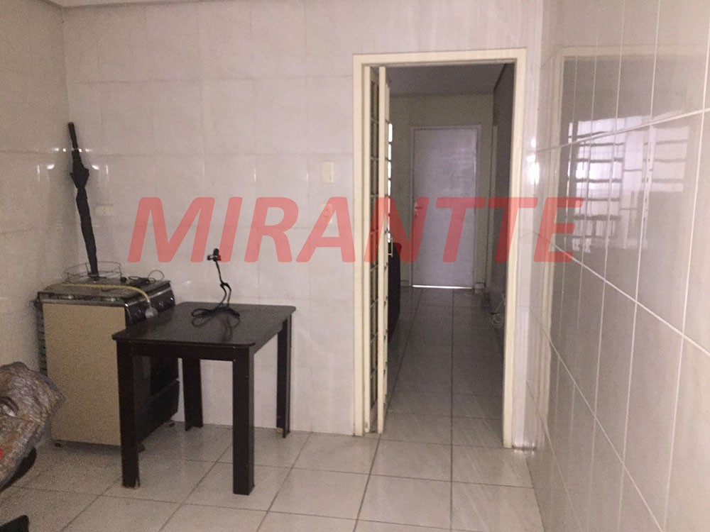Sobrado de 300m² com 5 quartos em Vila Gustavo