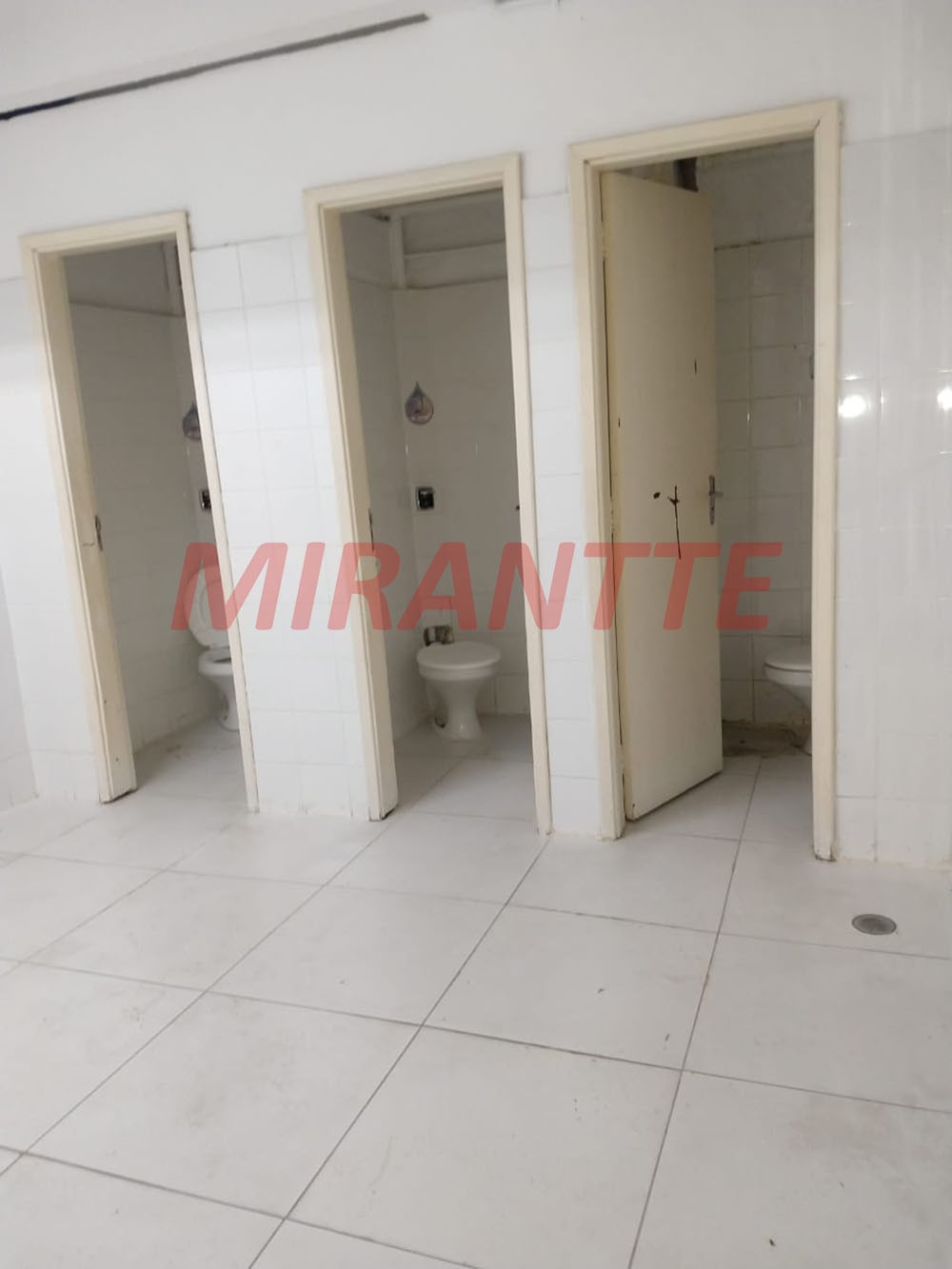 Comercial de 2600m² em Vila das Palmeiras