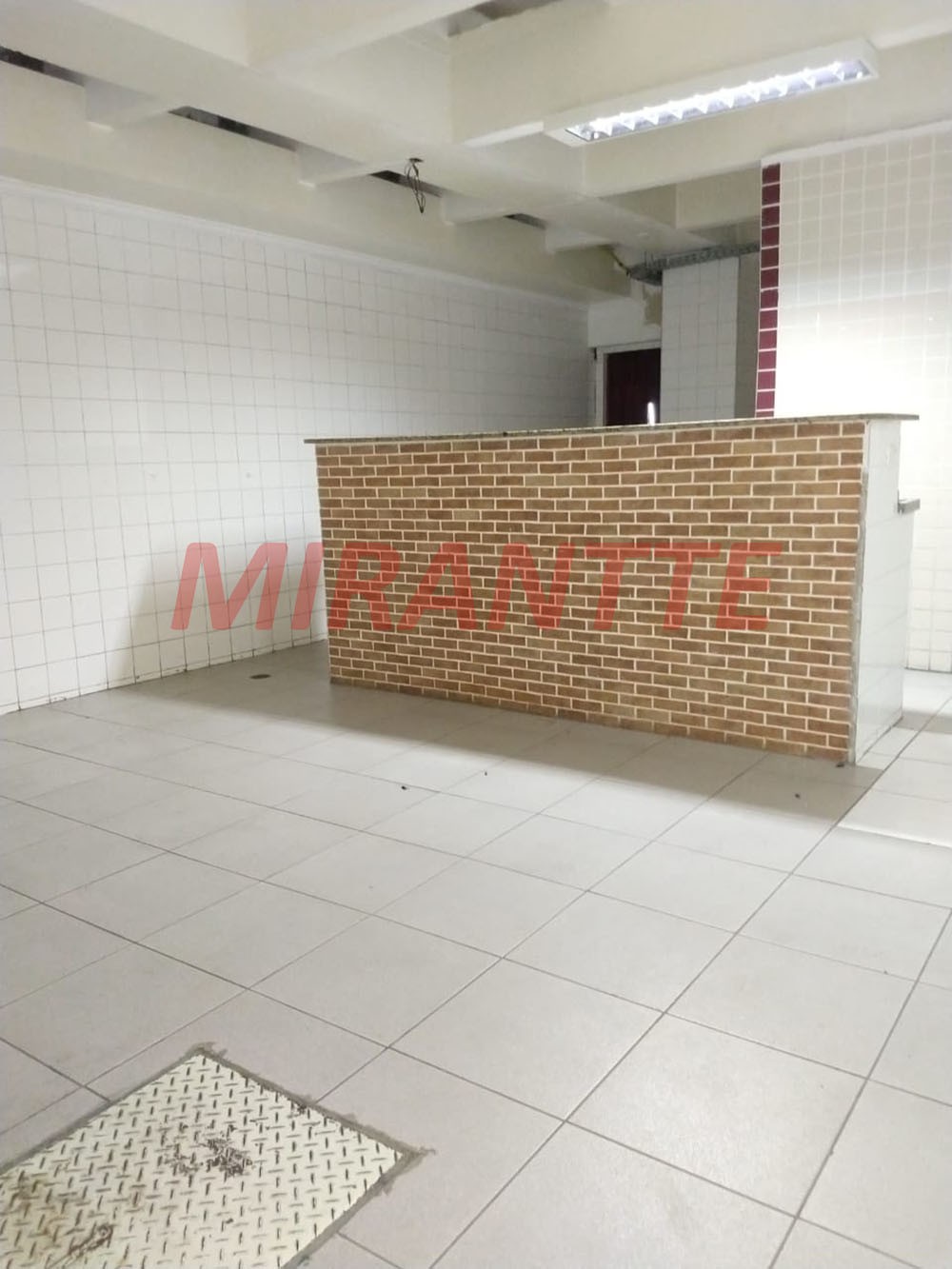 Comercial de 2600m² em Vila das Palmeiras