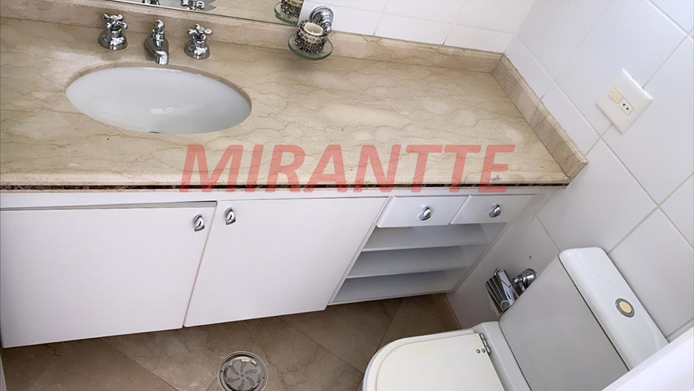 Apartamento de 128m² com 3 quartos em Santa Teresinha