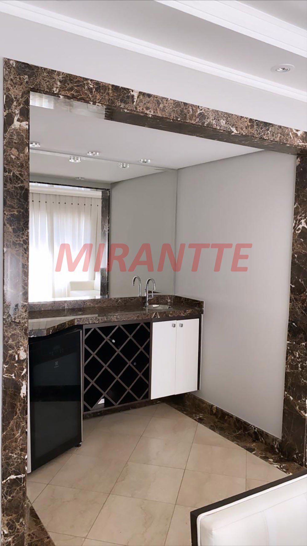 Apartamento de 128m² com 3 quartos em Santa Teresinha