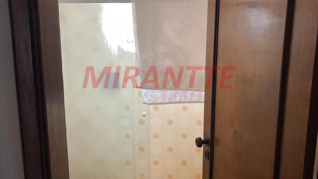 Sobrado de 275m² com 3 quartos em Barro Branco