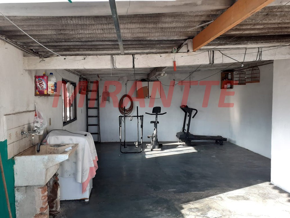 Casa terrea com 2 quartos em Vila Romero