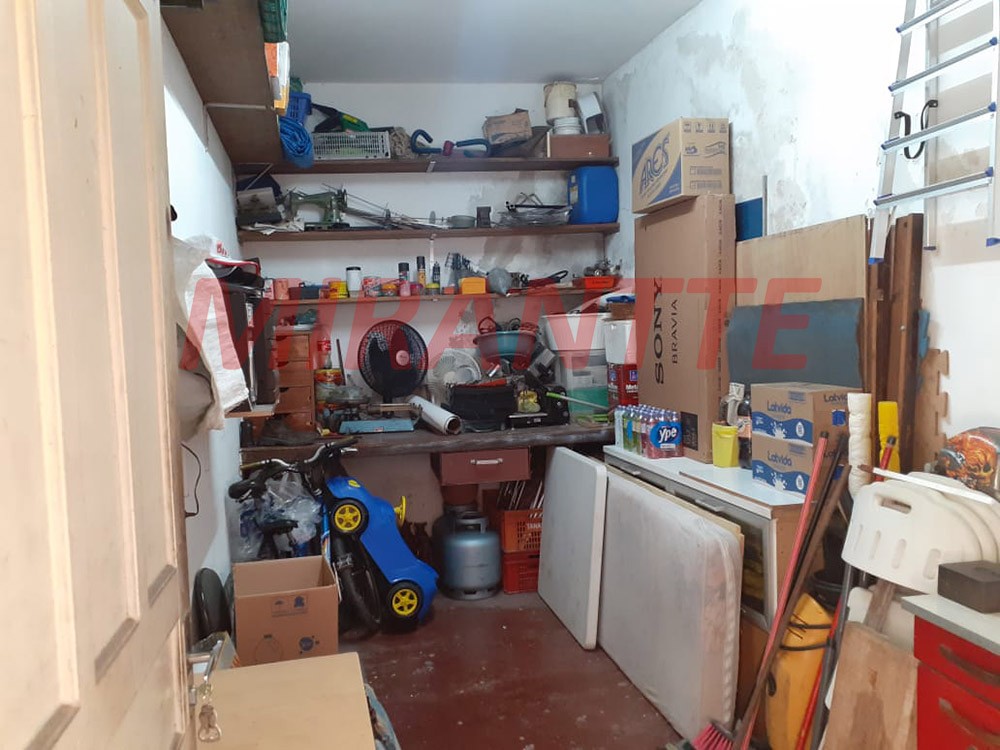Casa terrea com 2 quartos em Vila Romero
