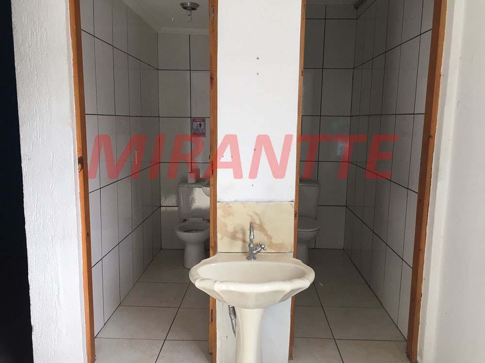 Comercial de 380m² em Vila Galvão