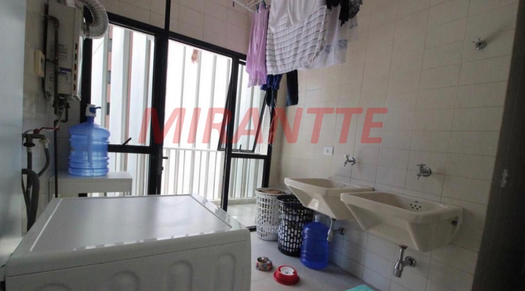 Apartamento de 215m² com 4 quartos em Santana