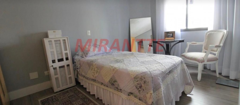Apartamento de 215m² com 4 quartos em Santana