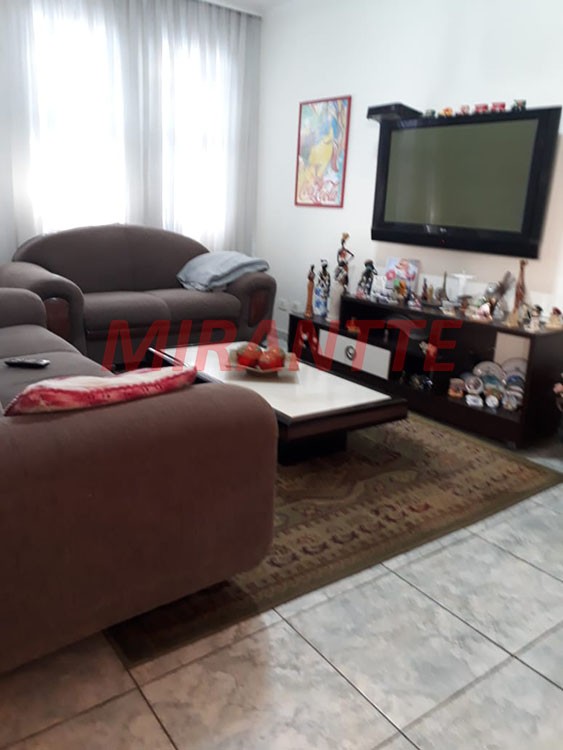 Casa terrea de 136m² com 4 quartos em Imirim