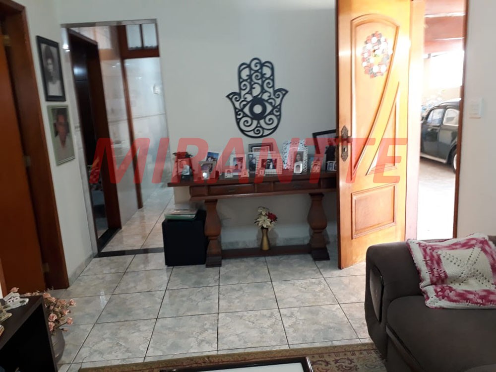 Casa terrea de 136m² com 4 quartos em Imirim