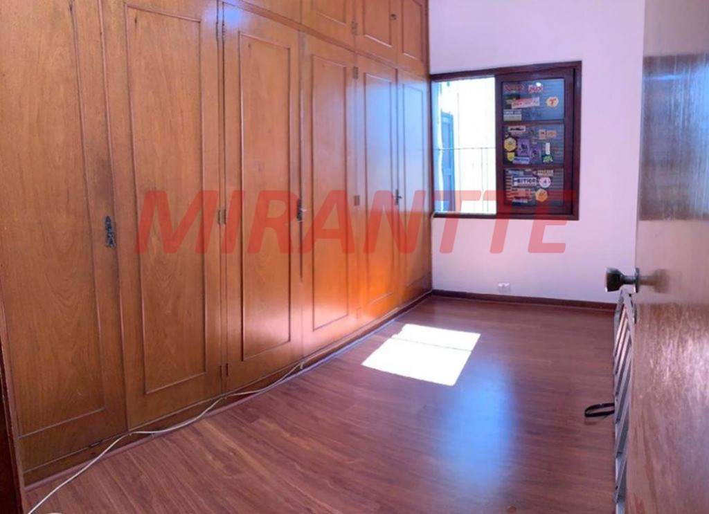Casa terrea de 300m² com 3 quartos em Vila Monumento