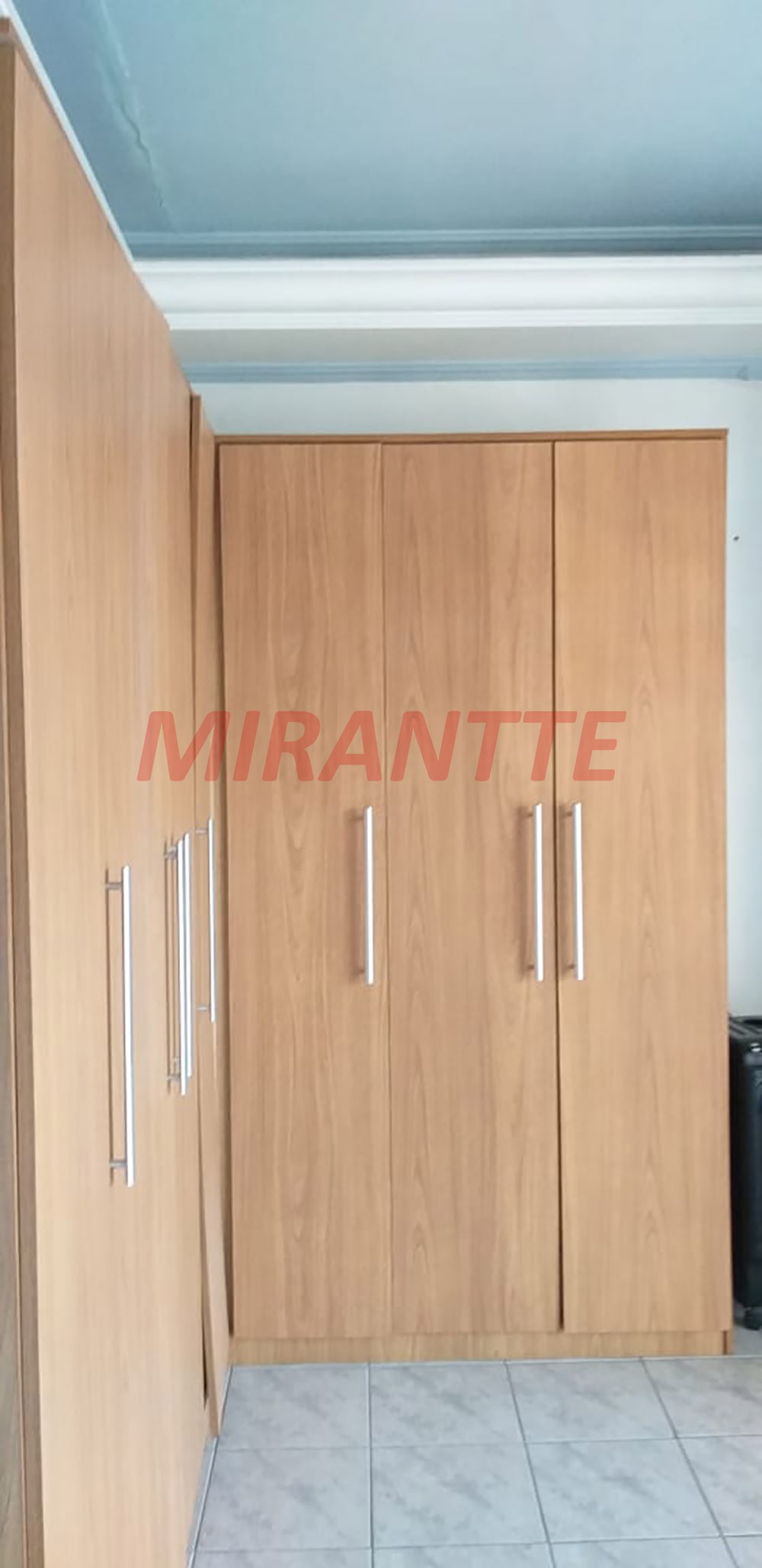 Sobrado de 275m² com 8 quartos em Jardim Antartica