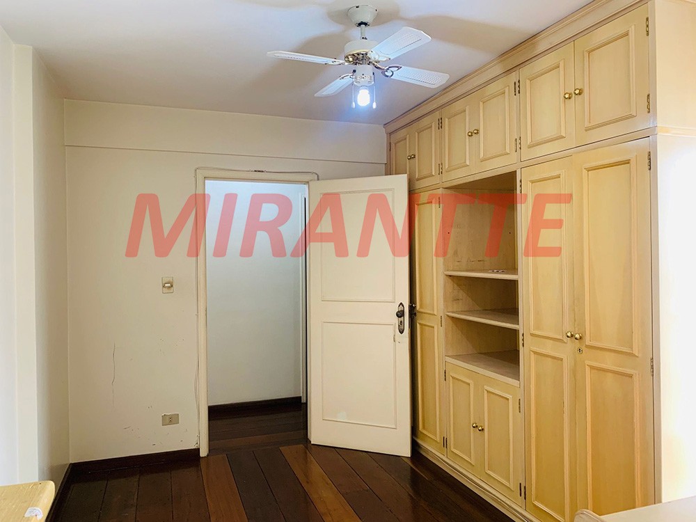Cobertura de 290m² com 3 quartos em Água Fria