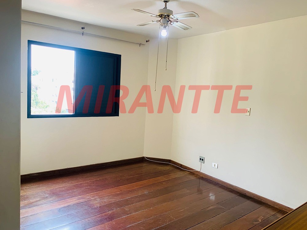 Cobertura de 290m² com 3 quartos em Água Fria