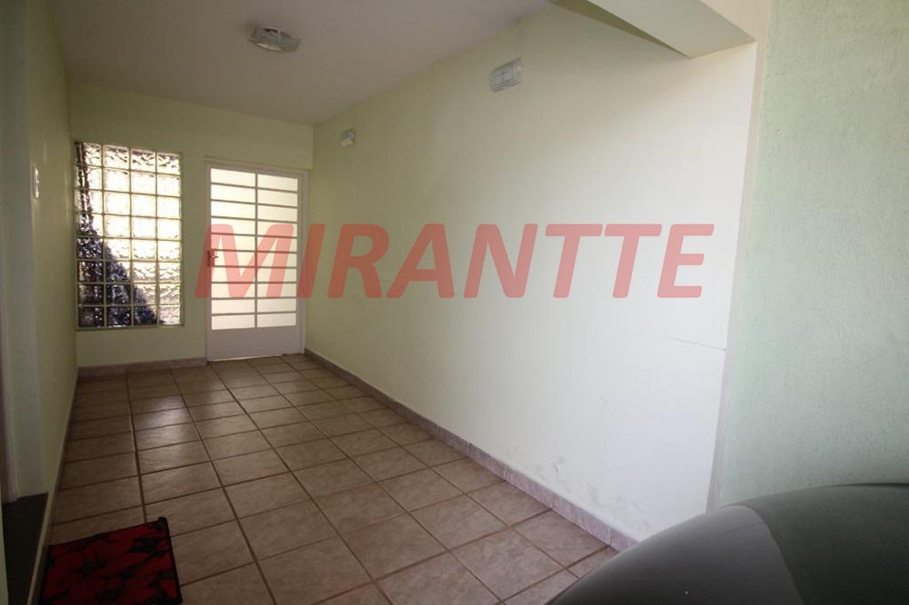 Sobrado de 261m² com 4 quartos em Vila Rio de Janeiro