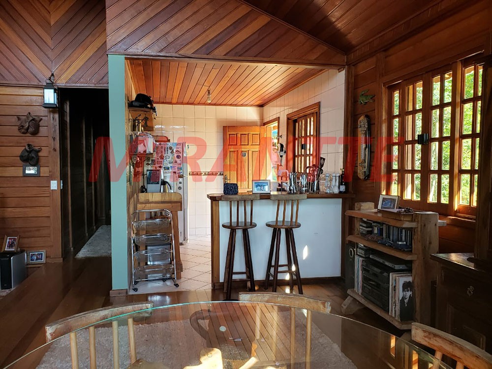 Casa terrea de 120m² com 3 quartos em Serra da Cantareira
