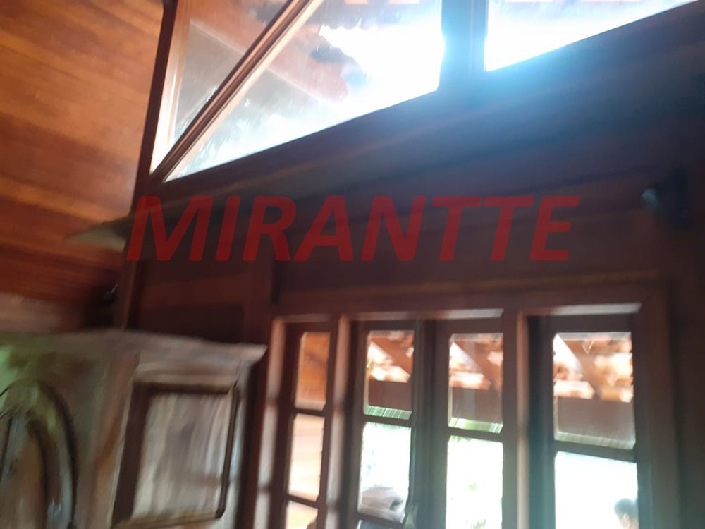 Casa terrea de 120m² com 3 quartos em Serra da Cantareira