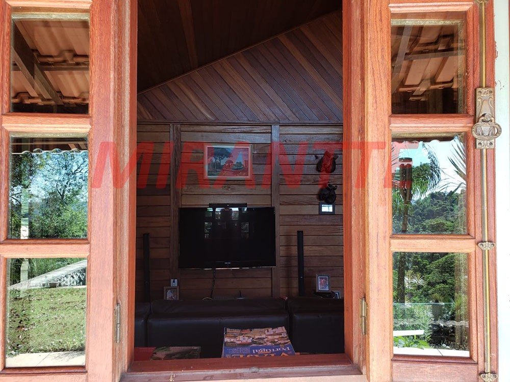 Casa terrea de 120m² com 3 quartos em Serra da Cantareira