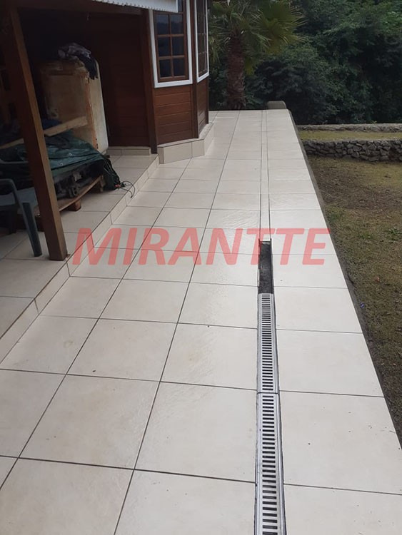 Casa terrea de 120m² com 3 quartos em Serra da Cantareira