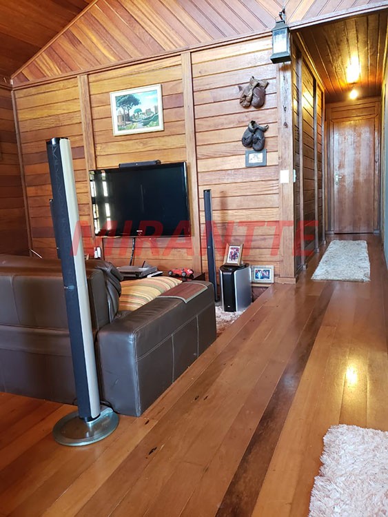Casa terrea de 120m² com 3 quartos em Serra da Cantareira