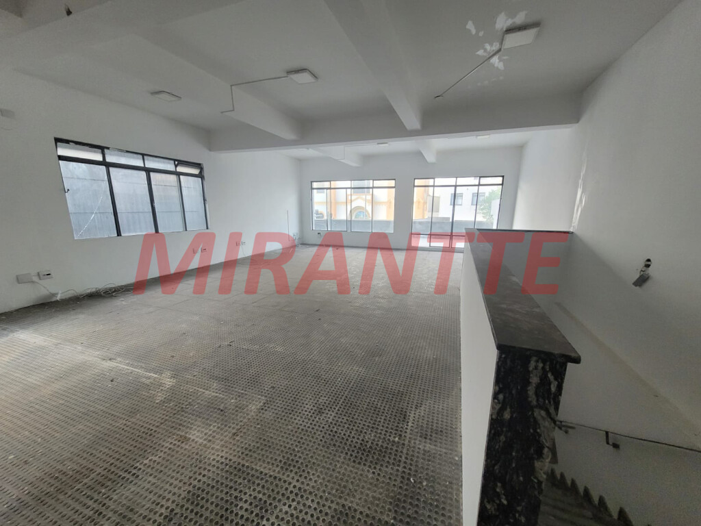 Comercial de 432m² em Imirim
