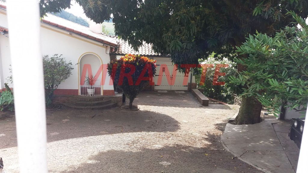 Casa terrea de 300m² com 4 quartos em Jardim Bibi