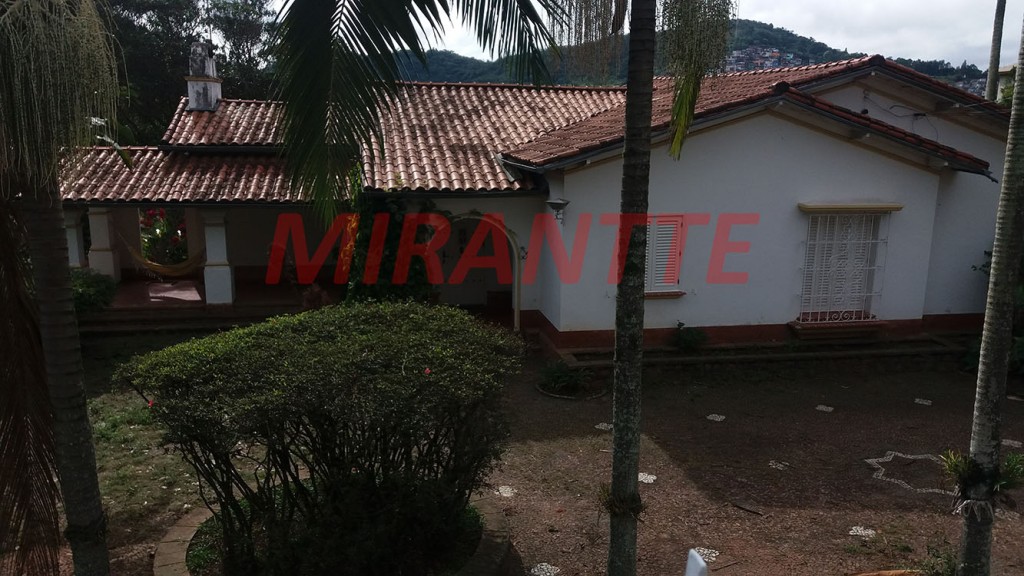 Casa terrea de 300m² com 4 quartos em Jardim Bibi