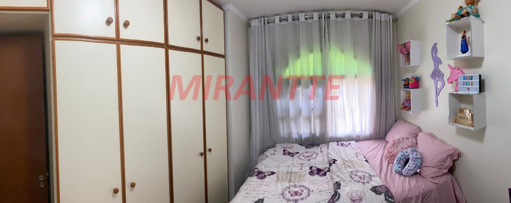 Sobrado de 163m² com 3 quartos em Vila Aurora