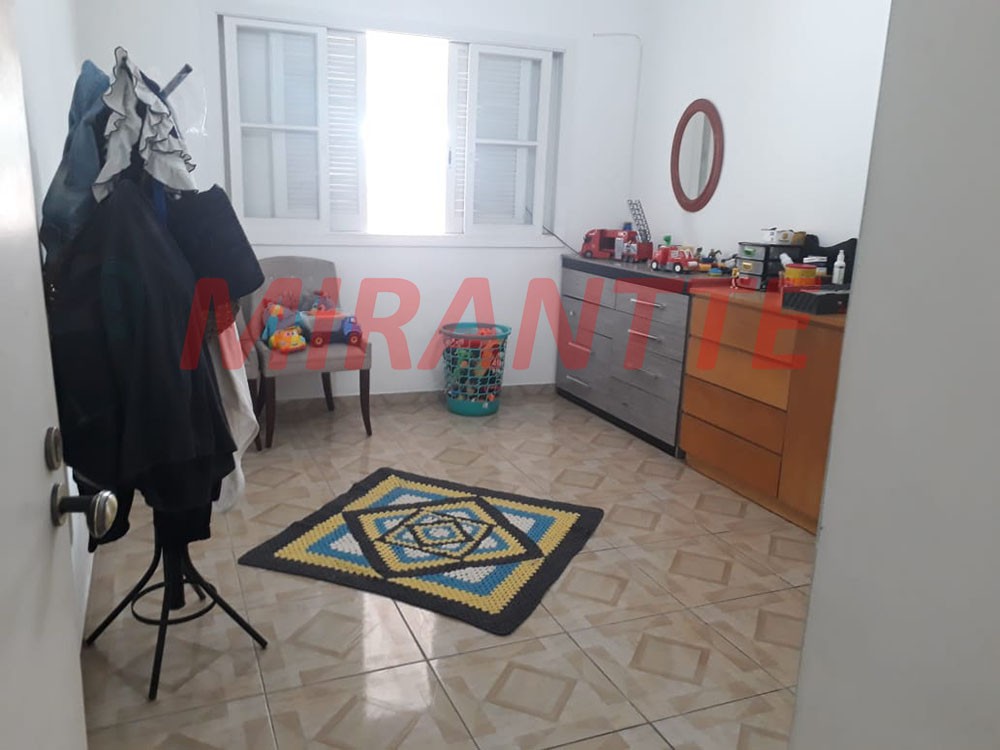 Casa terrea de 115m² com 2 quartos em Parque Casa De Pedra