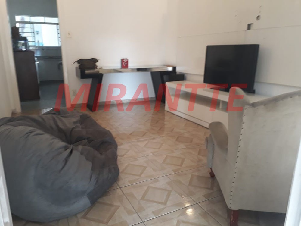 Casa terrea de 115m² com 2 quartos em Parque Casa De Pedra
