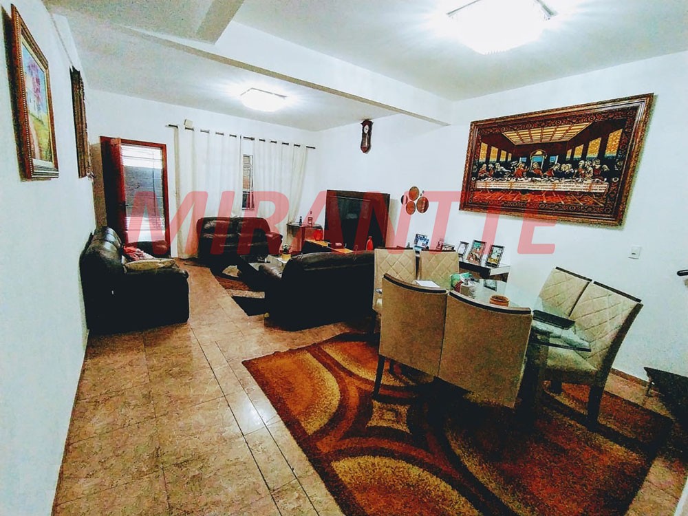 Sobrado de 243m² com 5 quartos em Jardim Brasil