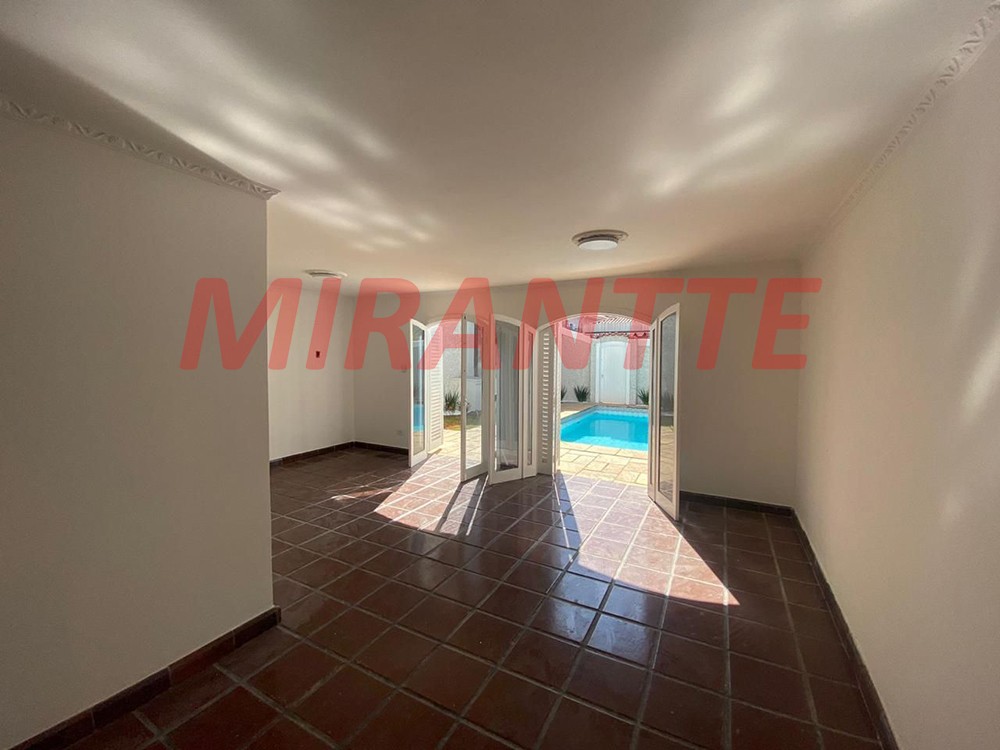 Sobrado de 207m² com 3 quartos em Jardim São Paulo
