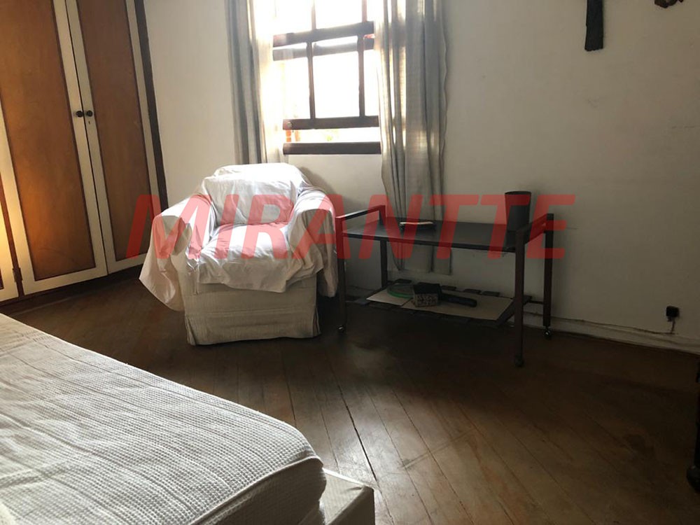 Sobrado de 180m² com 4 quartos em Pompéia