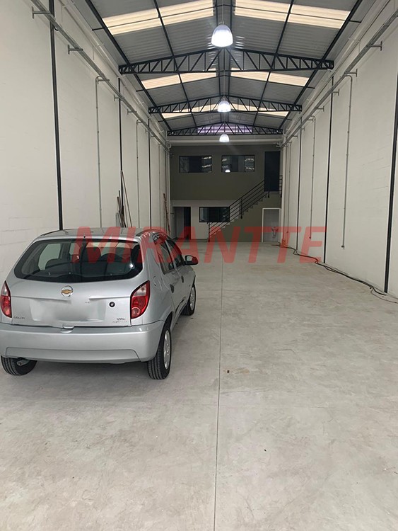Galpao de 200m² em Casa Verde