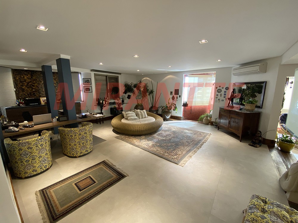 Apartamento de 335m² com 3 quartos em Santa Paula