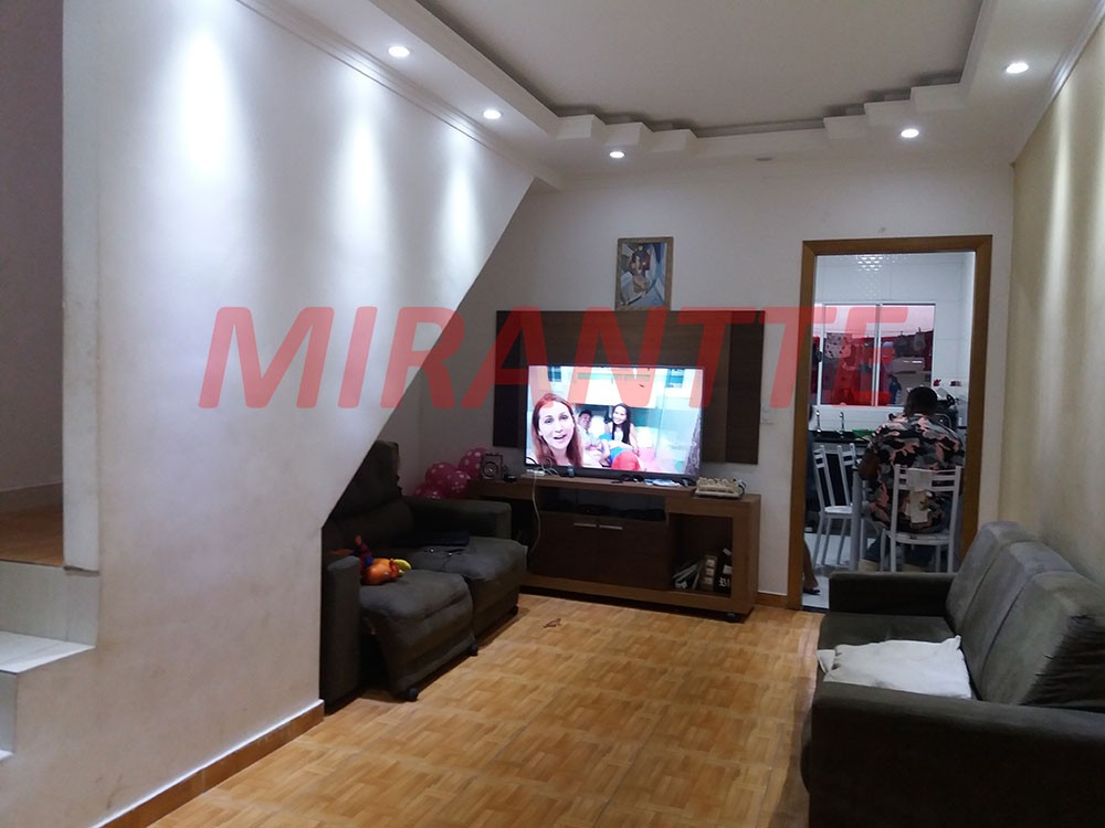 Sobrado de 90m² com 2 quartos em Jardim Tremembé