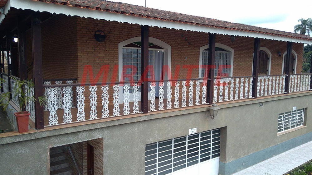 ChÁcara com 4 quartos em Jardim Estância Brasil