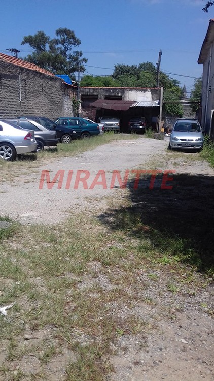 Terreno de 1100m² em Lapa De Baixo