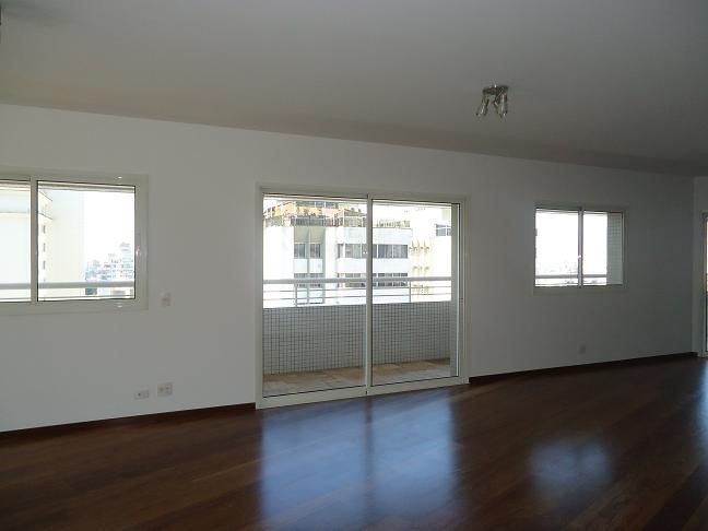Apartamento de 265m² com 3 quartos em Paraíso