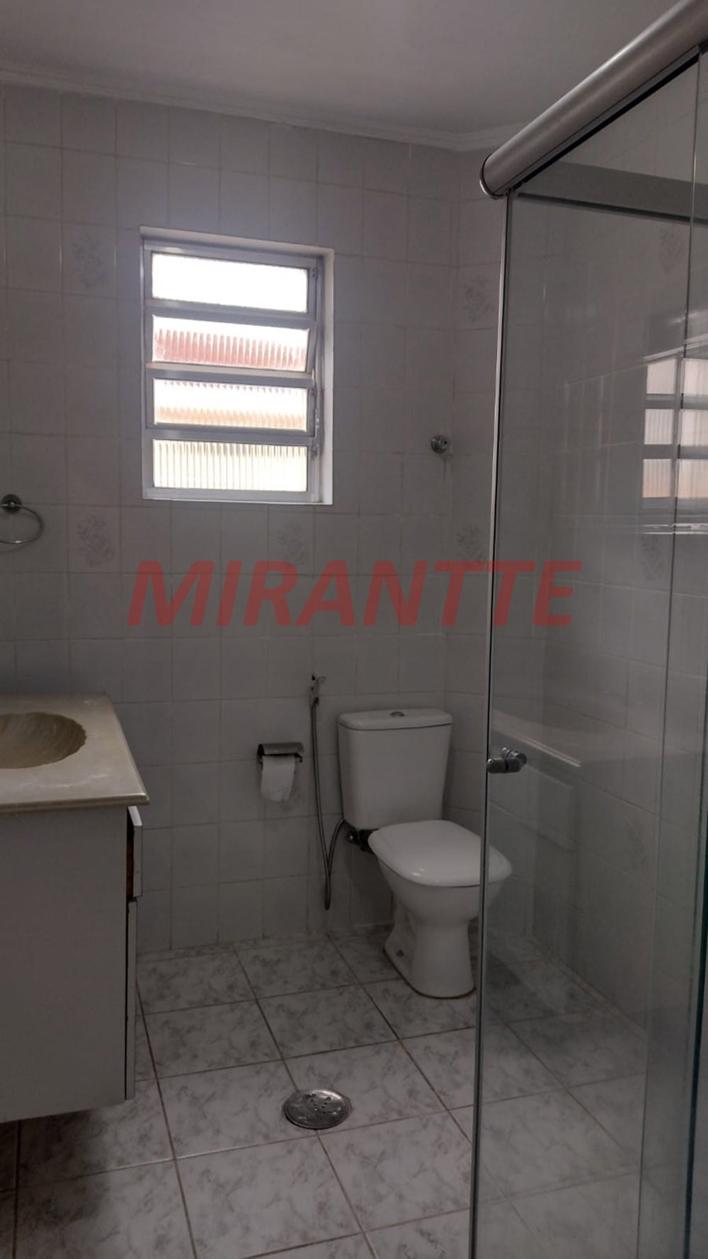 Sobrado de 246m² com 6 quartos em Vila Pauliceia