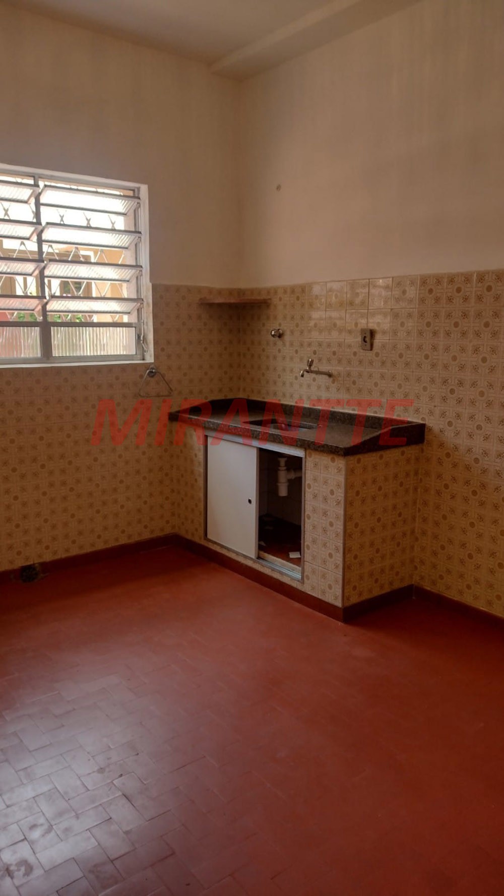 Sobrado de 246m² com 6 quartos em Vila Pauliceia