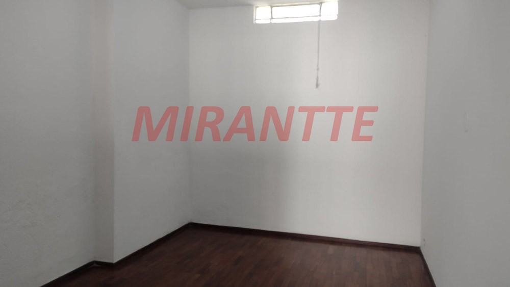 Sobrado de 246m² com 6 quartos em Vila Pauliceia
