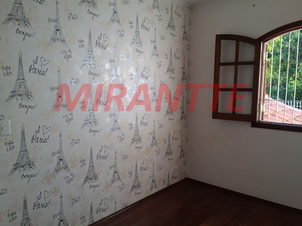 Sobrado de 222m² com 3 quartos em Vila Rosália