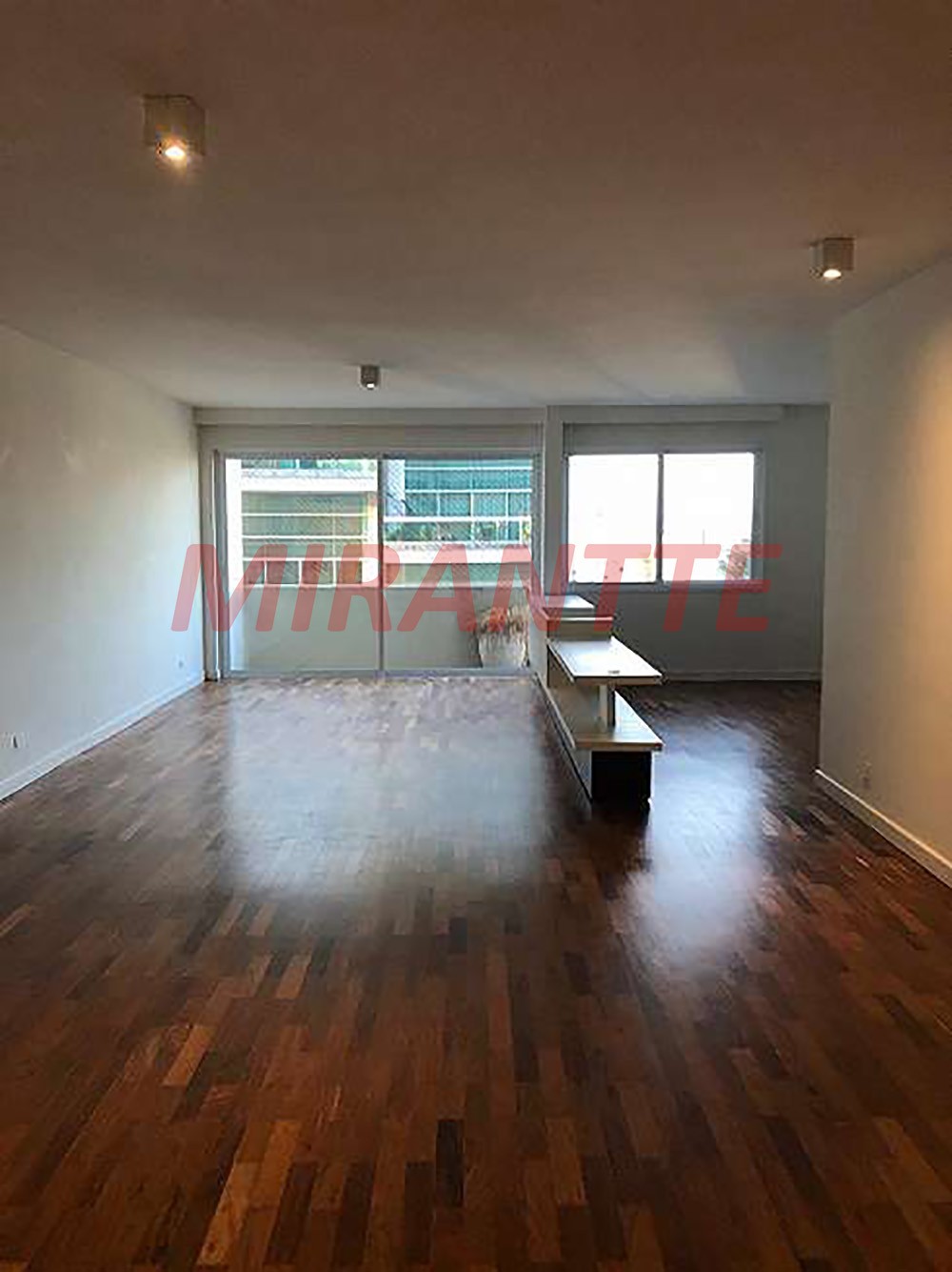 Apartamento de 177m² com 2 quartos em Perdizes