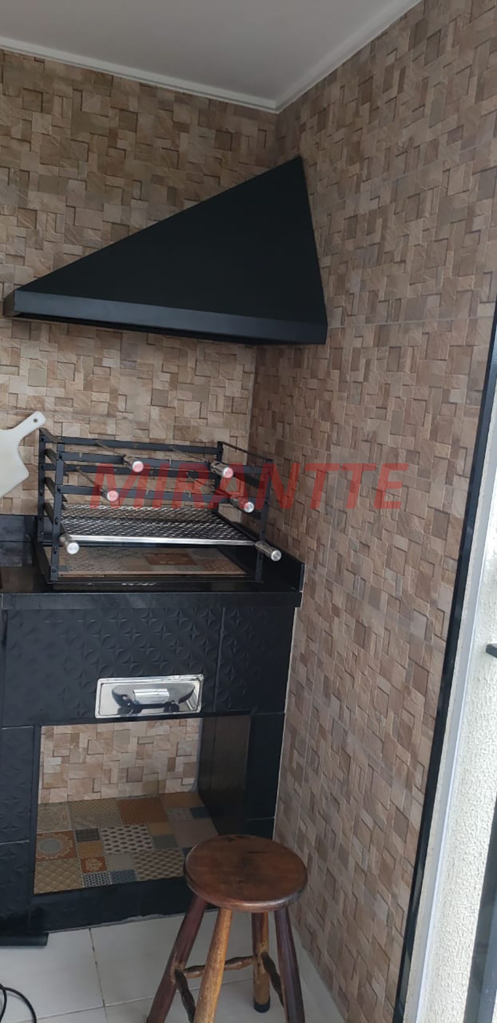 Apartamento de 56m² com 2 quartos em Jardim Flor da Montanha